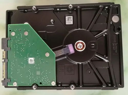 计算机硬件核心 硬盘详解与选购指南